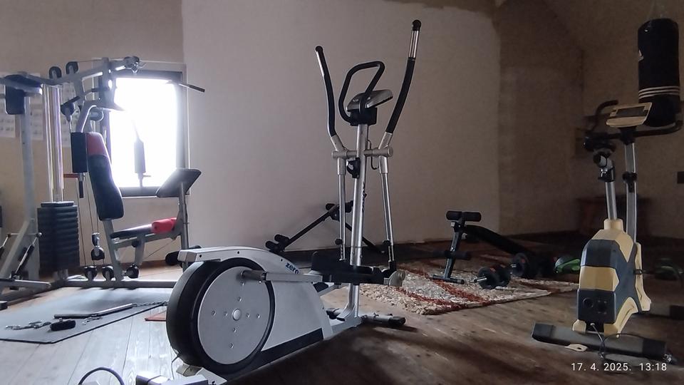 Wohnen auf Zeit Sonnefeld - 2 Zimmer, 130 m&sup2;, 25&euro; | Angebot:23907767