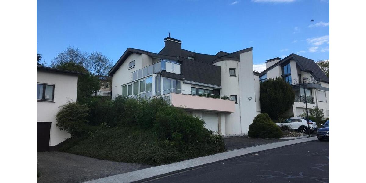 Dachgeschoßwohnung Wittlich - 1 Zimmer, 110 m&sup2;, 990&euro; | Angebot:26296060