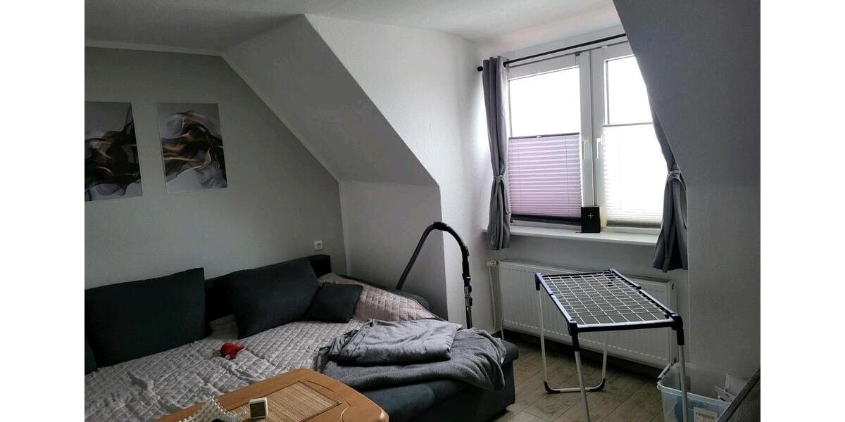 Dachgeschoßwohnung Brunsbüttel - 2 Zimmer, 50 m&sup2;, 460&euro; | Angebot:25029126
