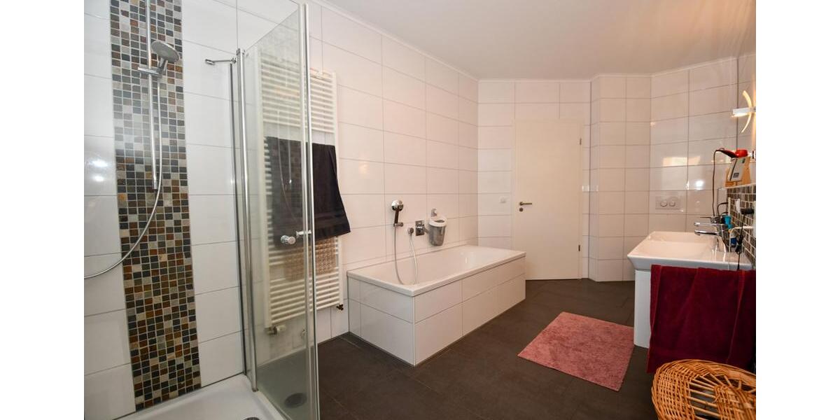 Einfamilienhaus Friesoythe - 4 Zimmer, 190 m&sup2;, 1.450&euro; | Angebot:26133179