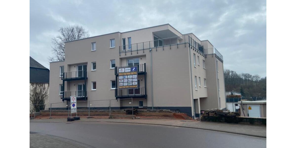 Etagenwohnung Wadern - 3 Zimmer, 95 m&sup2;, 1.100&euro; | Angebot:24739496