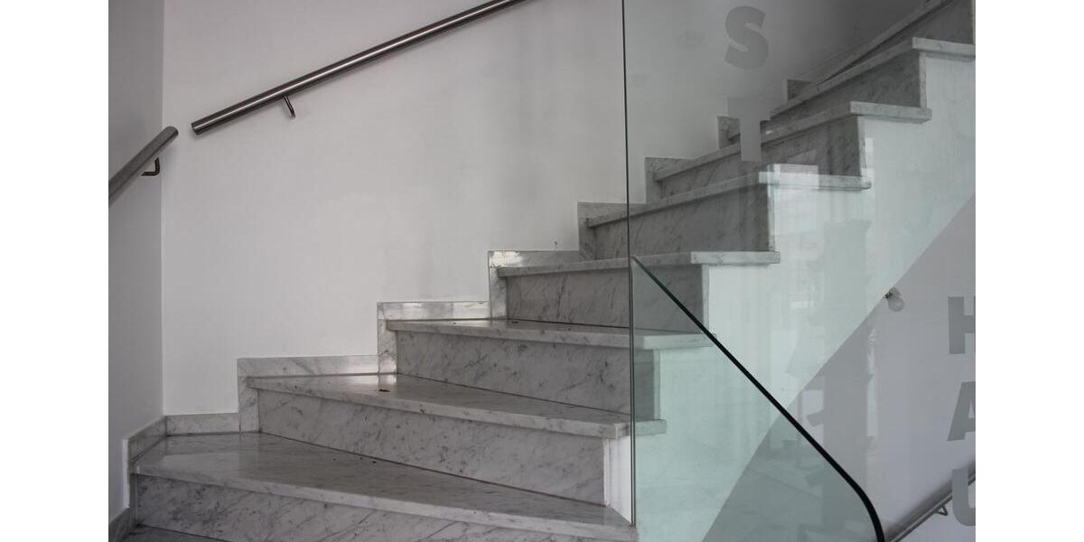 Repräsentative Büro oder EZH-Fläche, mit ca. 30m² , mitten im historischen Stadtkern von Andernach zimmer