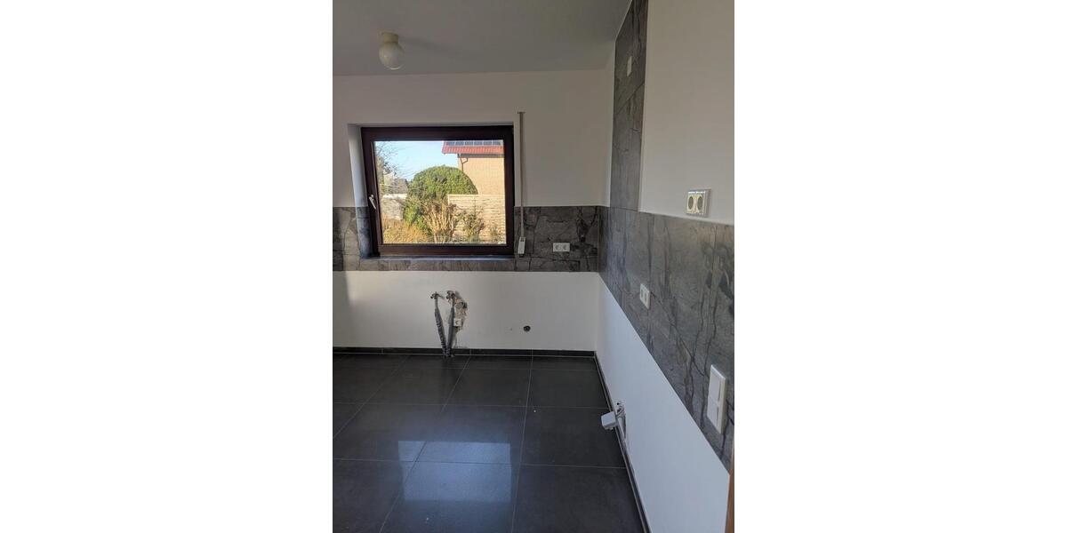 Einfamilienhaus Schlangen - 5 Zimmer, 140 m&sup2;, 1.550&euro; | Angebot:25852722