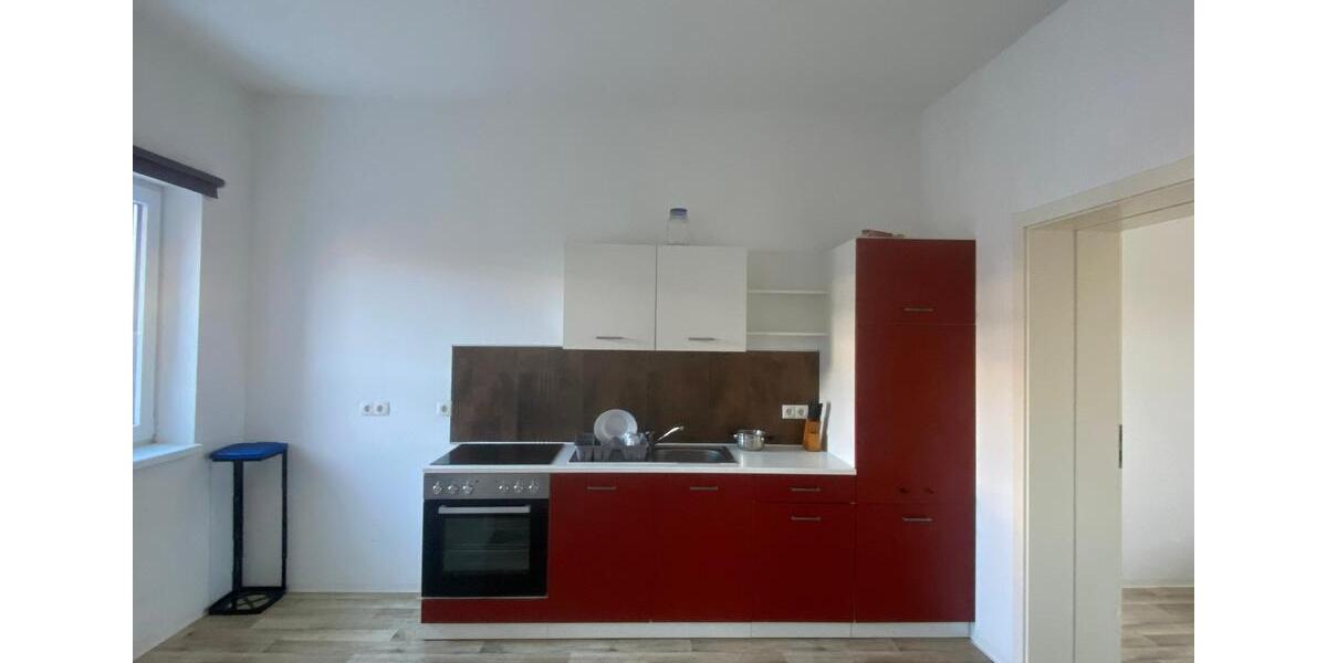 Erdgeschoßwohnung Gotha - 3 Zimmer, 100 m&sup2;, 300&euro; | Angebot:24393346