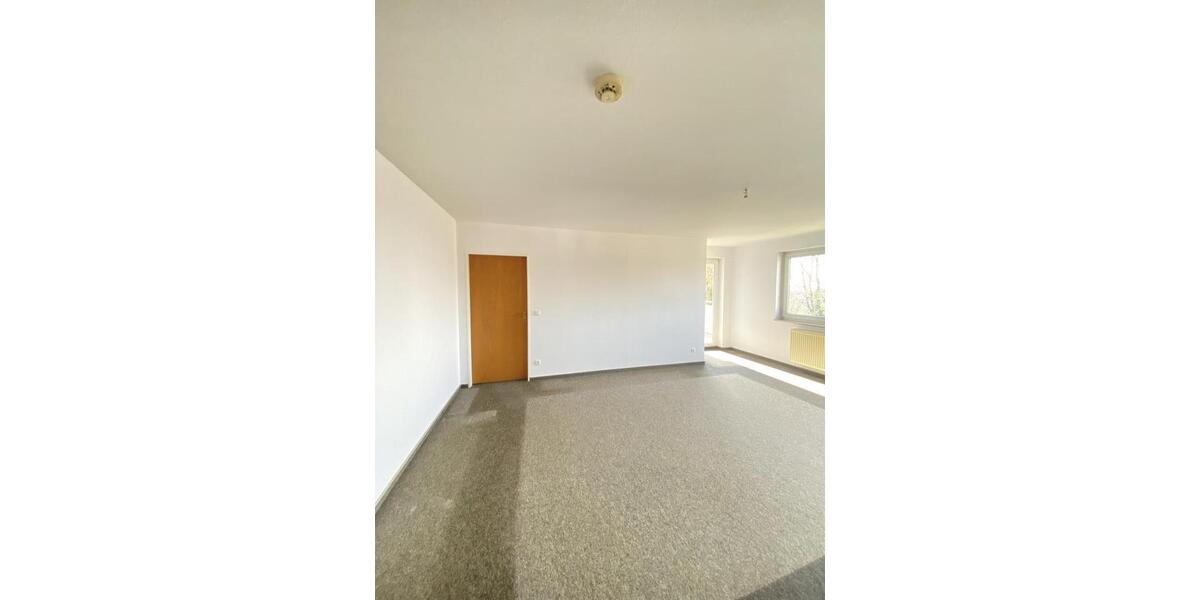 Dachgeschoßwohnung Solingen Aufderhöhe - 2 Zimmer, 58 m&sup2;, 362&euro; | Angebot:26049205