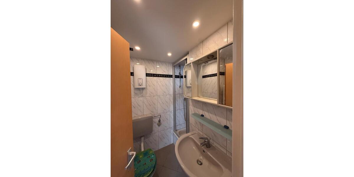 Wohnen auf Zeit Düsseldorf Stadtbezirk 8 - 1 Zimmer, 25 m&sup2;, 650&euro; | Angebot:26656267