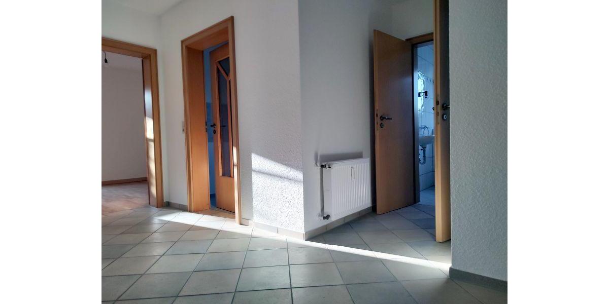 Erdgeschoßwohnung Vechta - 3.5 Zimmer, 97 m&sup2;, 860&euro; | Angebot:26698556