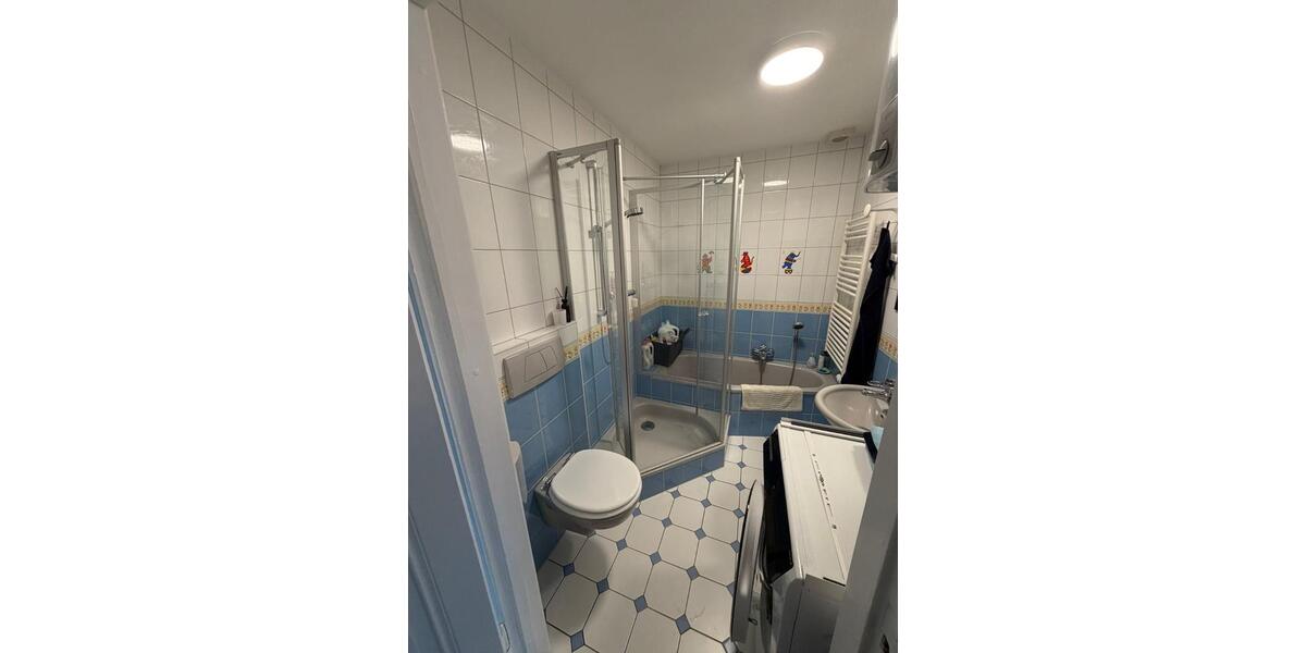 Reihenhaus Husum - 8 Zimmer, 160 m&sup2;, 1.450&euro; | Angebot:25988687