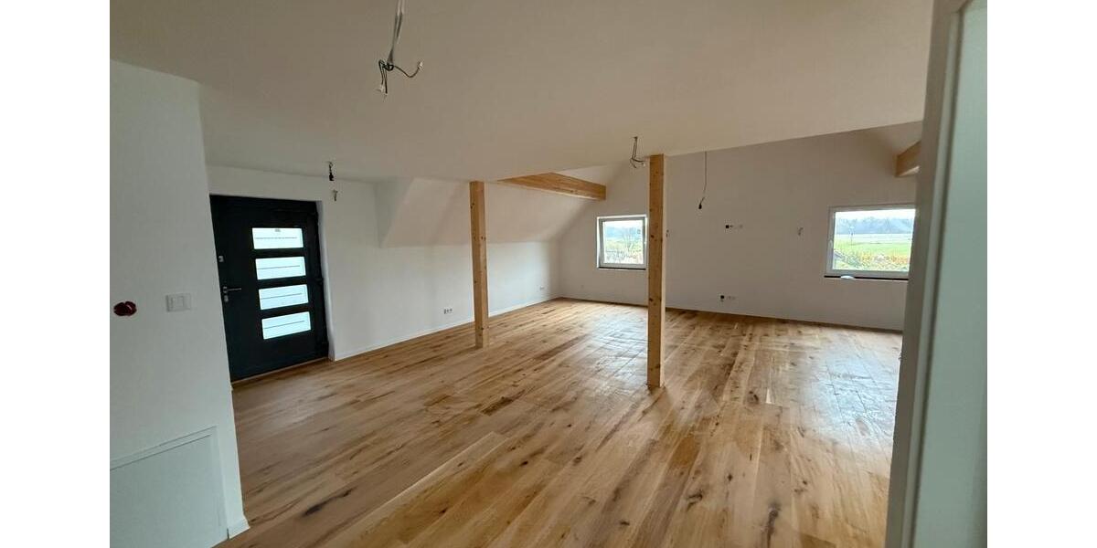 Maisonettenwohnung Kehl - 4.5 Zimmer, 155 m&sup2;, 1.400&euro; | Angebot:26681922