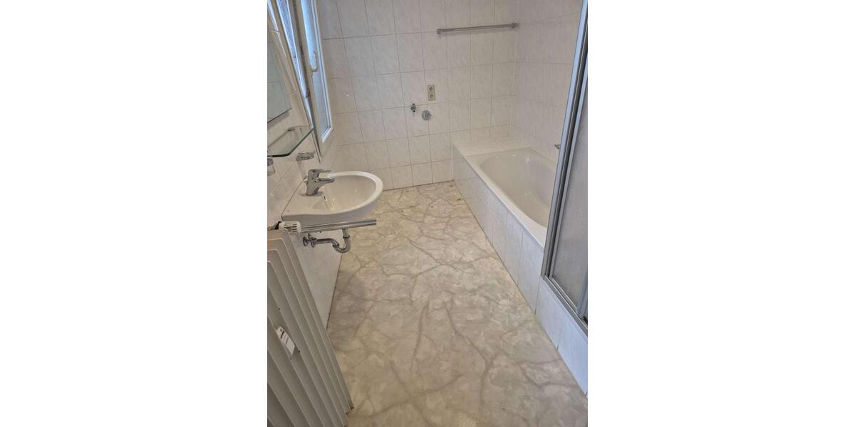 Etagenwohnung Idar-Oberstein Oberstein - 3 Zimmer, 90 m&sup2;, 650&euro; | Angebot:26678993