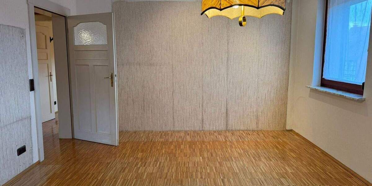 Etagenwohnung Osterode am Harz Osterode - 5 Zimmer, 124 m&sup2;, 620&euro; | Angebot:25111838