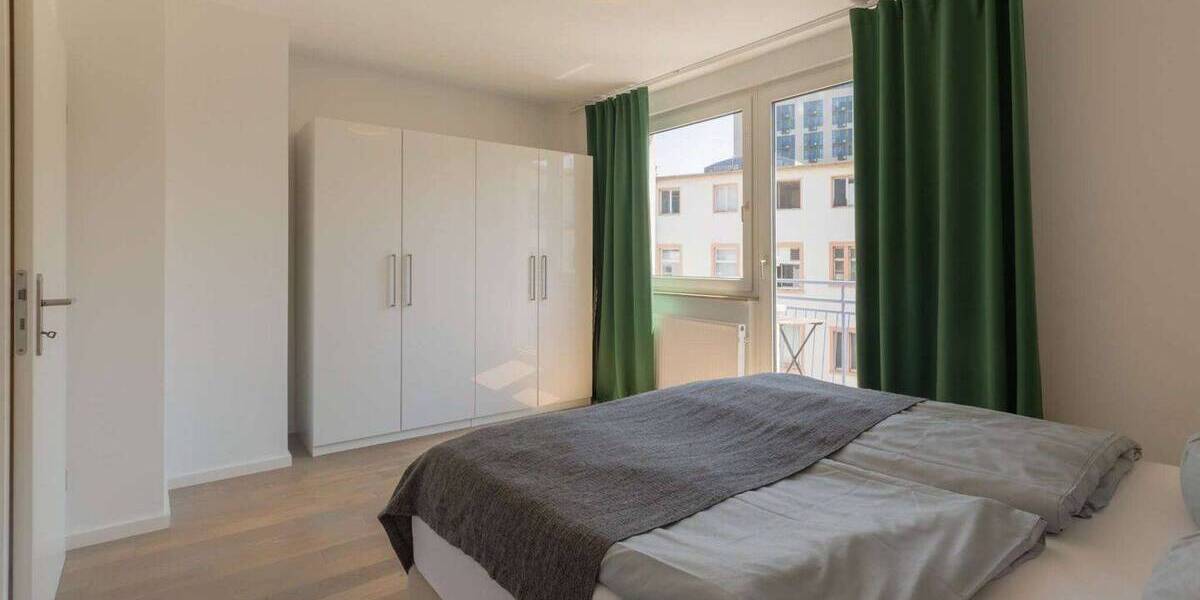 Etagenwohnung Frankfurt am Main Bahnhofsviertel - 2 Zimmer, 55 m&sup2;, 1.695&euro; | Angebot:26154035