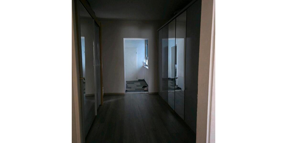 Etagenwohnung Völklingen - 5 Zimmer, 120 m&sup2;, 800&euro; | Angebot:26545564