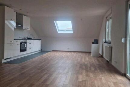 Wohnung Gaildorf - 3 Zimmer, 90 m&sup2;, 870&euro; | Angebot:26519367