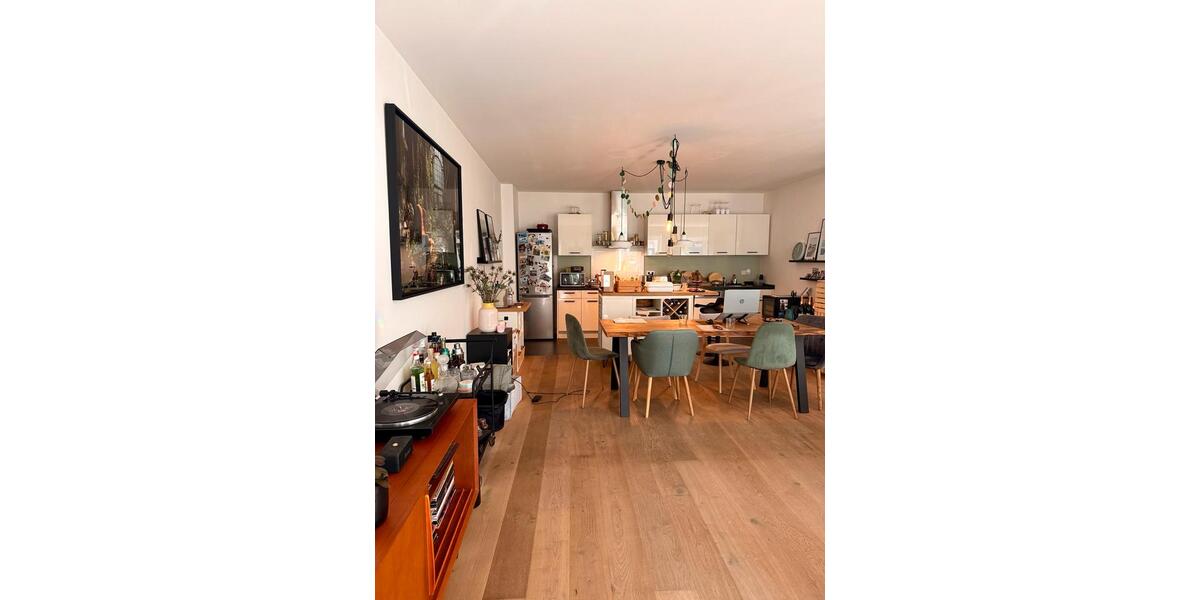 Erdgeschoßwohnung Köln Innenstadt - 2 Zimmer, 100 m&sup2;, 2.000&euro; | Angebot:25963705