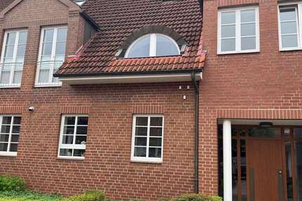Wohnung Isernhagen Kircher Bauerschaft - 4 Zimmer, 134 m&sup2;, 1.480&euro; | Angebot:24972393