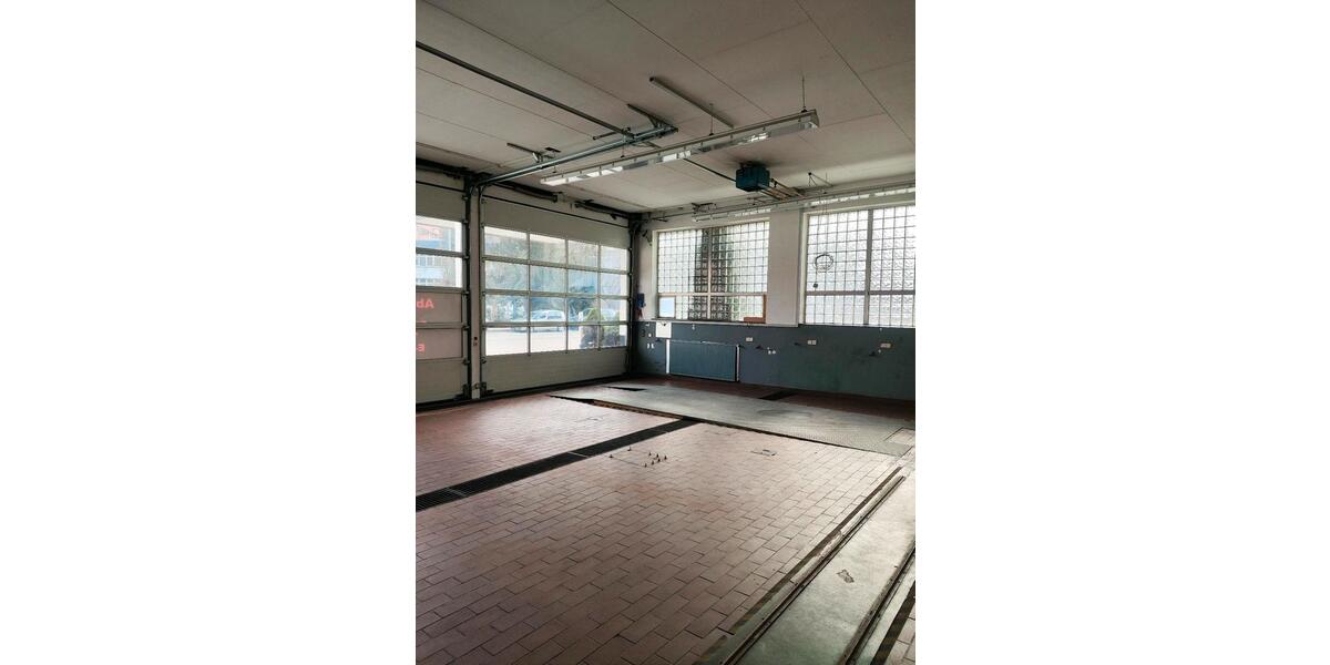 Gewerbeobjekt Oberndorf am Neckar - 1.400&euro; | Angebot:25989934