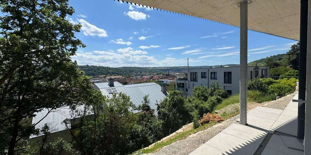 Etagenwohnung Esslingen am Neckar - 2 Zimmer, 87 m&sup2;, 1.925&euro; | Angebot:26731273