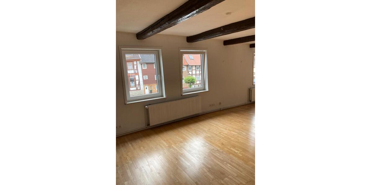 Etagenwohnung Schöppenstedt - 2 Zimmer, 90 m&sup2;, 610&euro; | Angebot:24830461