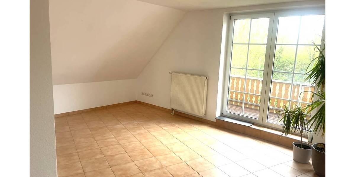 Etagenwohnung Monsheim - 3 Zimmer, 103 m&sup2;, 1.100&euro; | Angebot:26556658