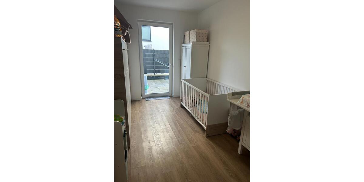 Erdgeschoßwohnung Königswinter - 3 Zimmer, 86 m&sup2;, 1.190&euro; | Angebot:25079981