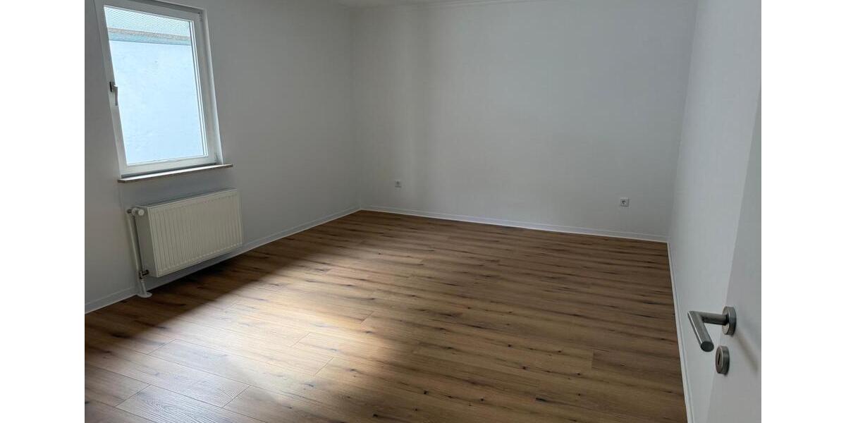 Etagenwohnung Limburg an der Lahn - 3 Zimmer, 104 m&sup2;, 1.066&euro; | Angebot:26234385