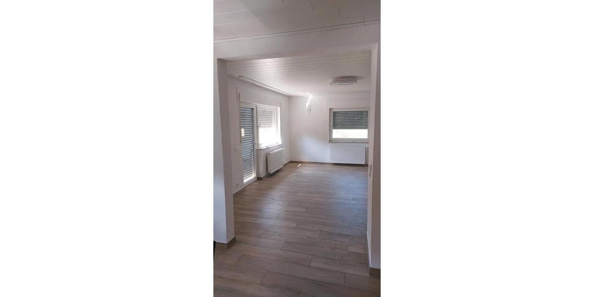 Etagenwohnung Kefenrod - 3 Zimmer, 113 m&sup2;, 1.250&euro; | Angebot:26168365