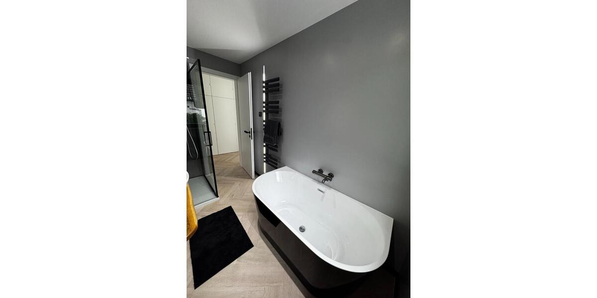 Wohnen auf Zeit Bremen Oberneuland - 2 Zimmer, 60 m&sup2;, 1.600&euro; | Angebot:25650083