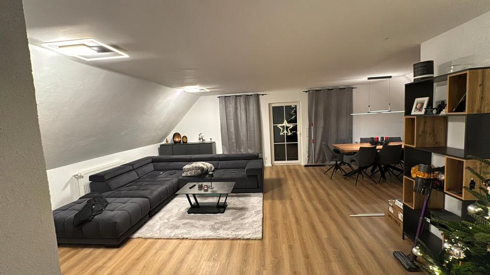 Maisonettenwohnung Finnentrop - 5 Zimmer, 140 m&sup2;, 980&euro; | Angebot:26564952