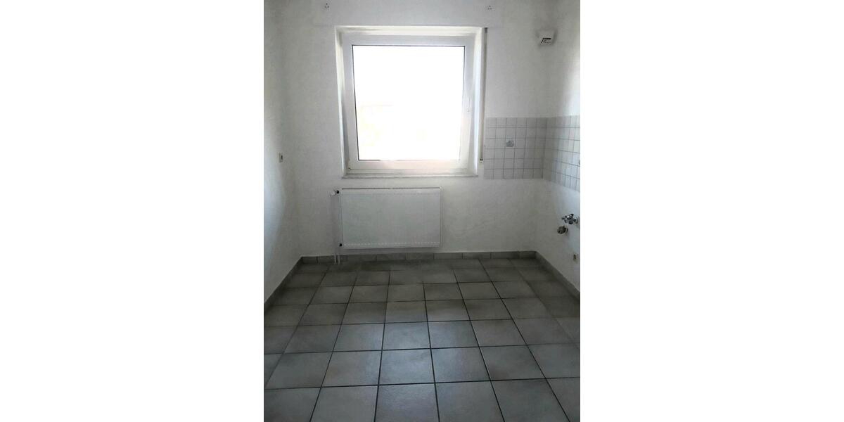 Etagenwohnung Sulingen - 3 Zimmer, 89 m&sup2;, 630&euro; | Angebot:26600942