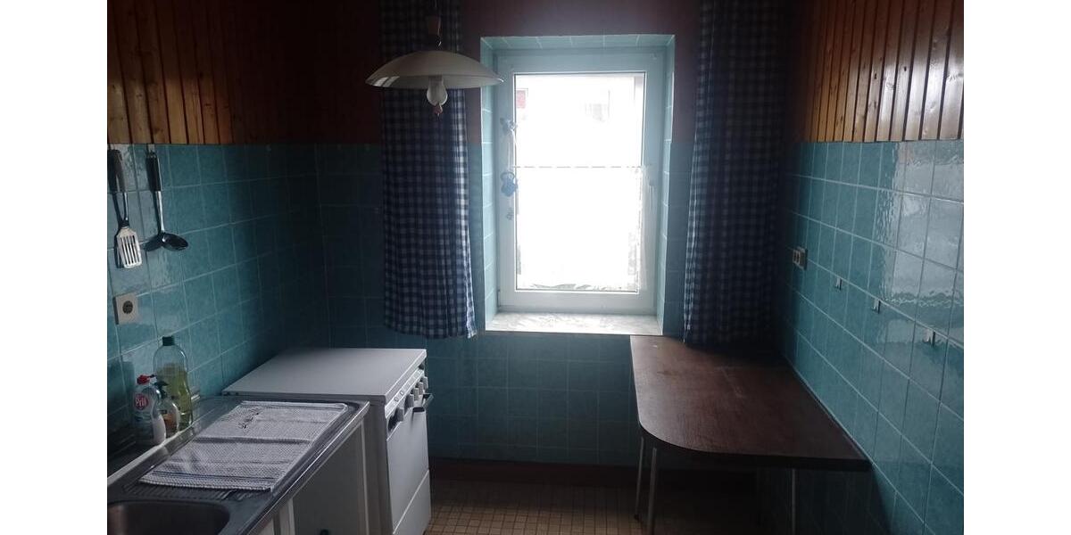 5-Zimmerwohnung 94m2 Neumünden – Teilmöbliert, 2Bäder 7,45Eurom2 5 zimmer