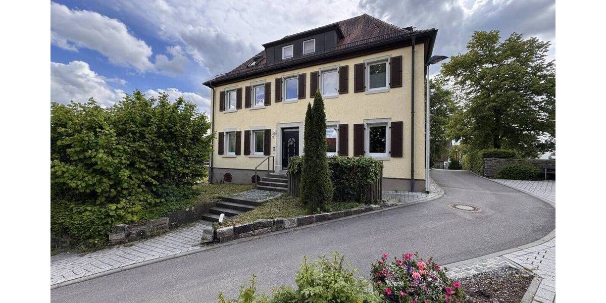 Einfamilienhaus Crailsheim - 5 Zimmer, 157 m&sup2;, 1.300&euro; | Angebot:26916386