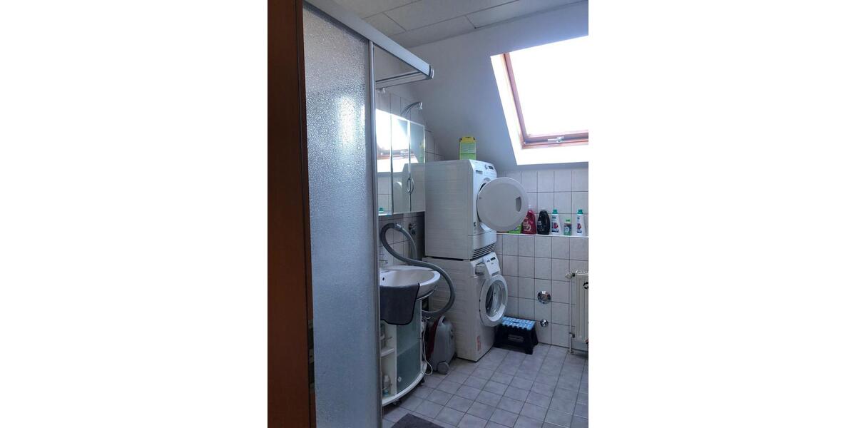 Dachgeschoßwohnung Uelzen - 4 Zimmer, 113 m&sup2;, 710&euro; | Angebot:26484040