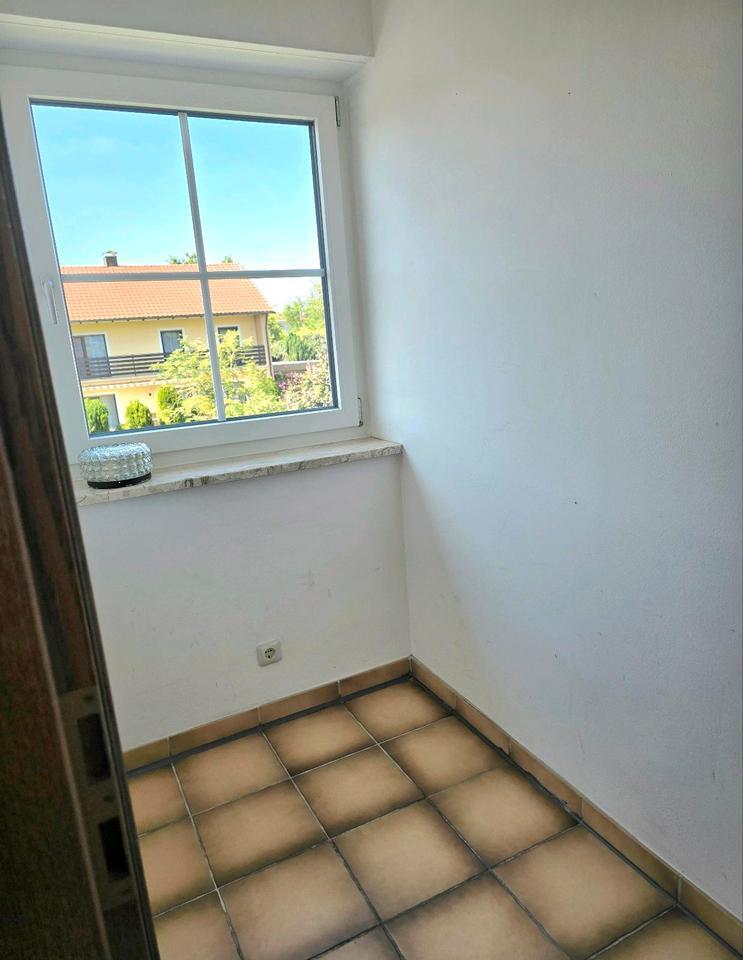 Helle und großzügige 4,5 Zimmer Wohnung