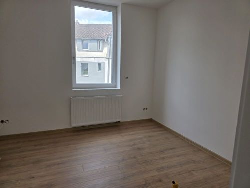Villenstil, zentrumsnah 6-Zimmer-Wohnung in 97421 Schweinfurt (ID 1532)