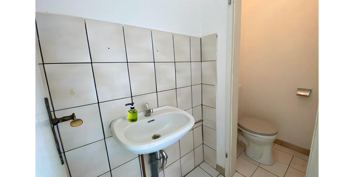 Etagenwohnung Suhl - 1 Zimmer, 53 m&sup2;, 264&euro; | Angebot:26383683