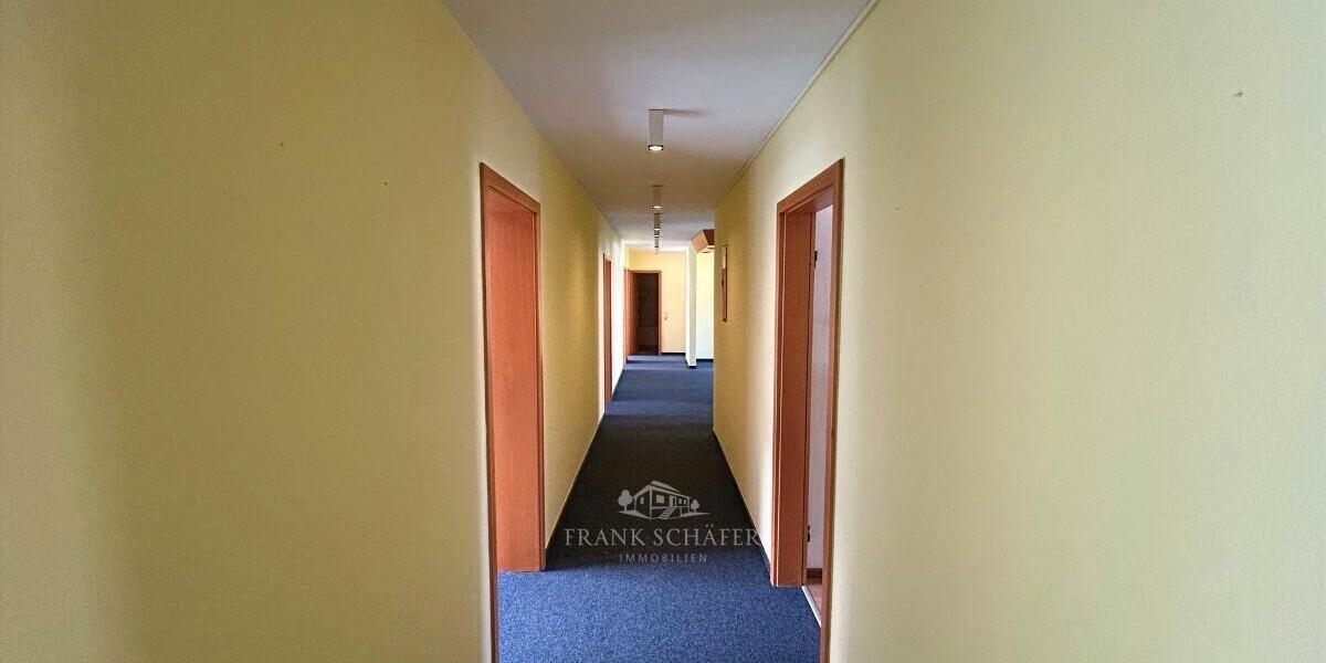 Gepflegte Bürofläche mit ca. 180m², sofort bezugsfrei, Nähe RheinChristuskirche - - Gewerbeobjekt Mainz | Angebot:26278106