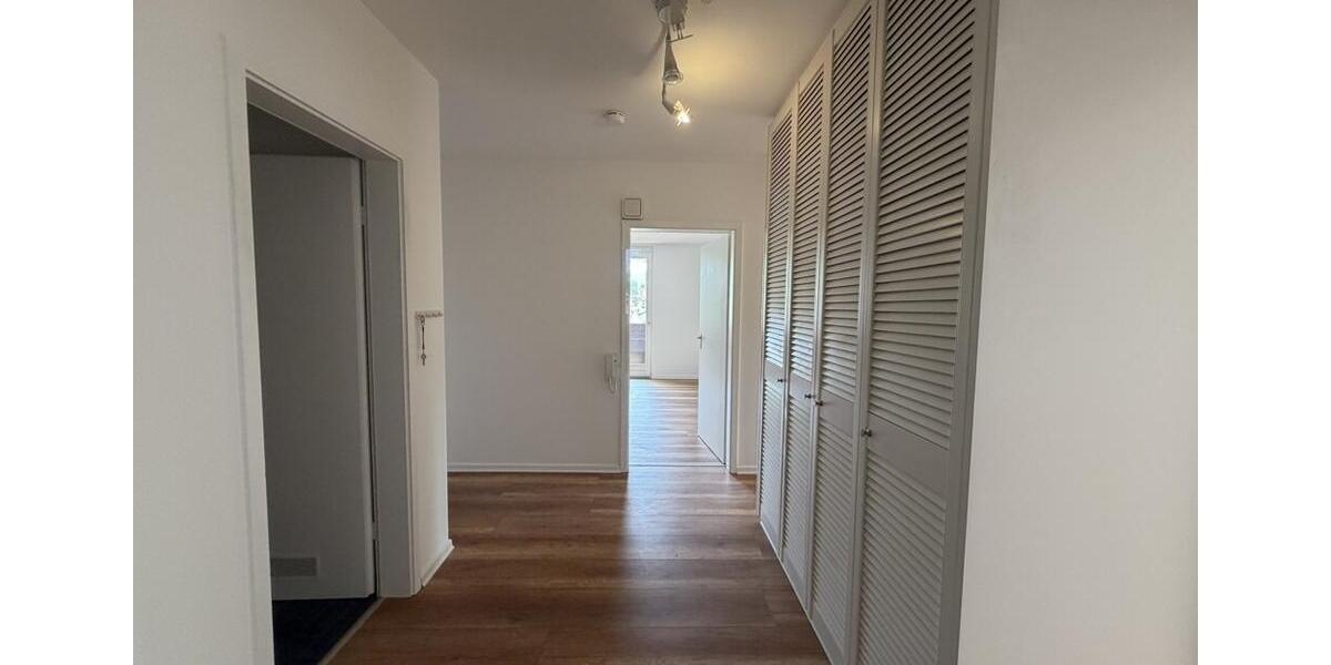 Terrassenwohnung Feldafing - 4 Zimmer, 118 m&sup2;, 1.975&euro; | Angebot:26600699