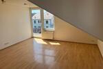 Dachgeschoßwohnung Hülben - 2 Zimmer, 55 m&sup2;, 530&euro; | Angebot:24729102