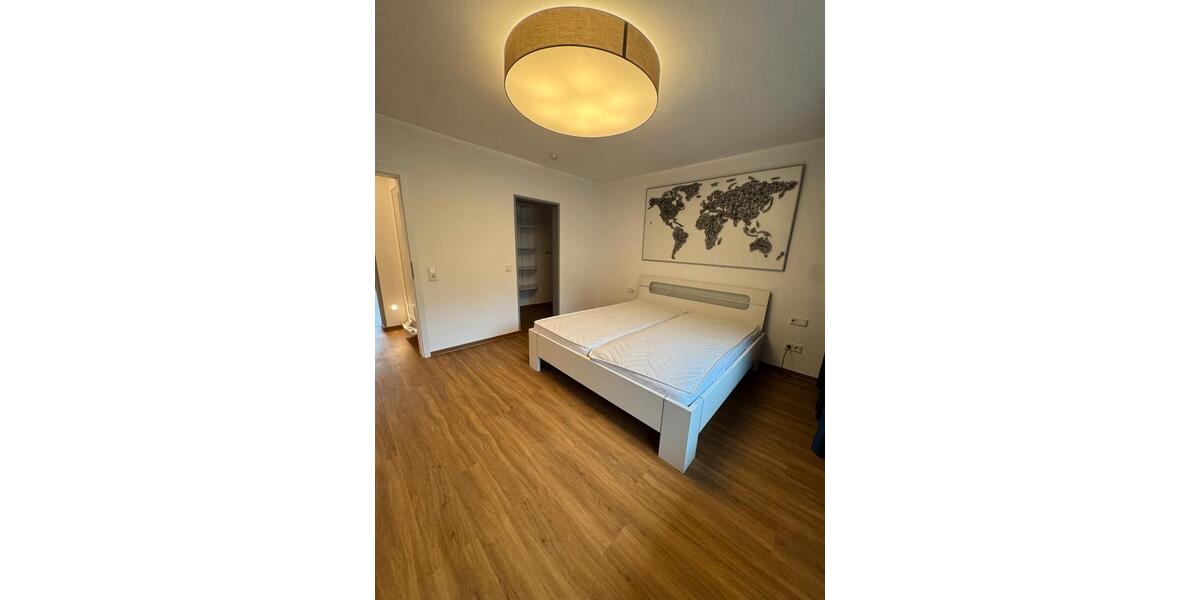 Etagenwohnung Gladenbach - 2 Zimmer, 81 m&sup2;, 820&euro; | Angebot:26664719