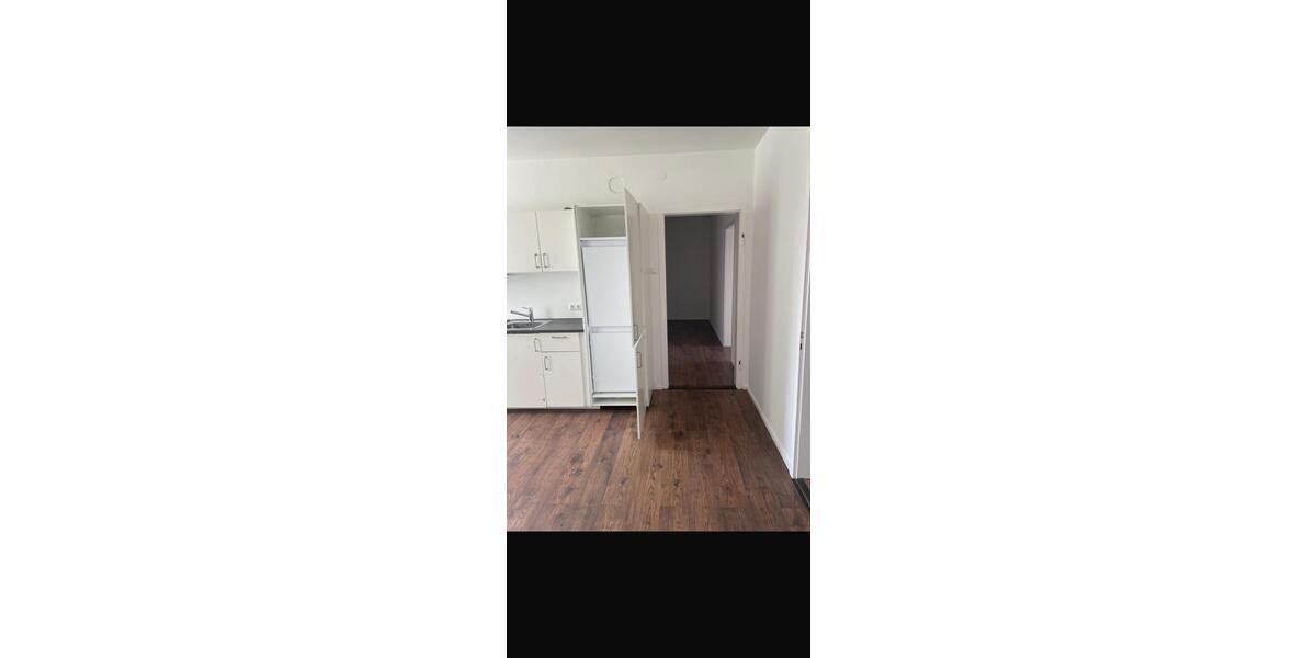 Etagenwohnung Augsburg Oberhausen - 2 Zimmer, 64 m&sup2;, 1.300&euro; | Angebot:26603784