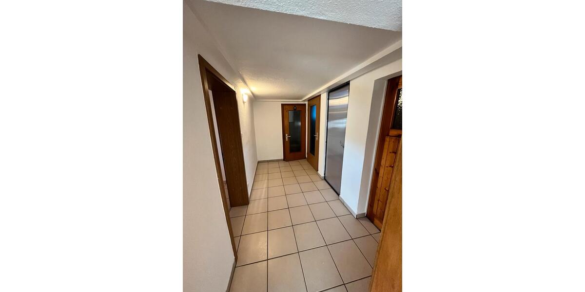 Etagenwohnung Alsfeld - 2 Zimmer, 57 m&sup2;, 600&euro; | Angebot:26413336
