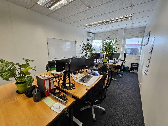 Büro in Regensburg 990 € 26 m²
