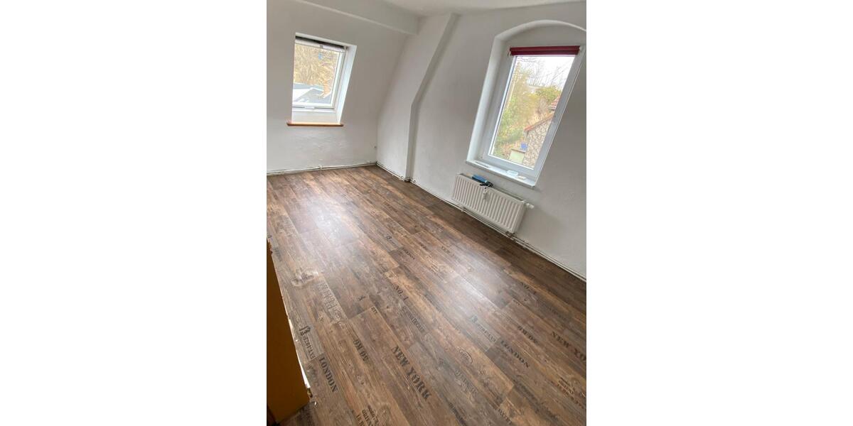 Dachgeschoßwohnung Nossen - 2 Zimmer, 52 m&sup2;, 280&euro; | Angebot:25975235