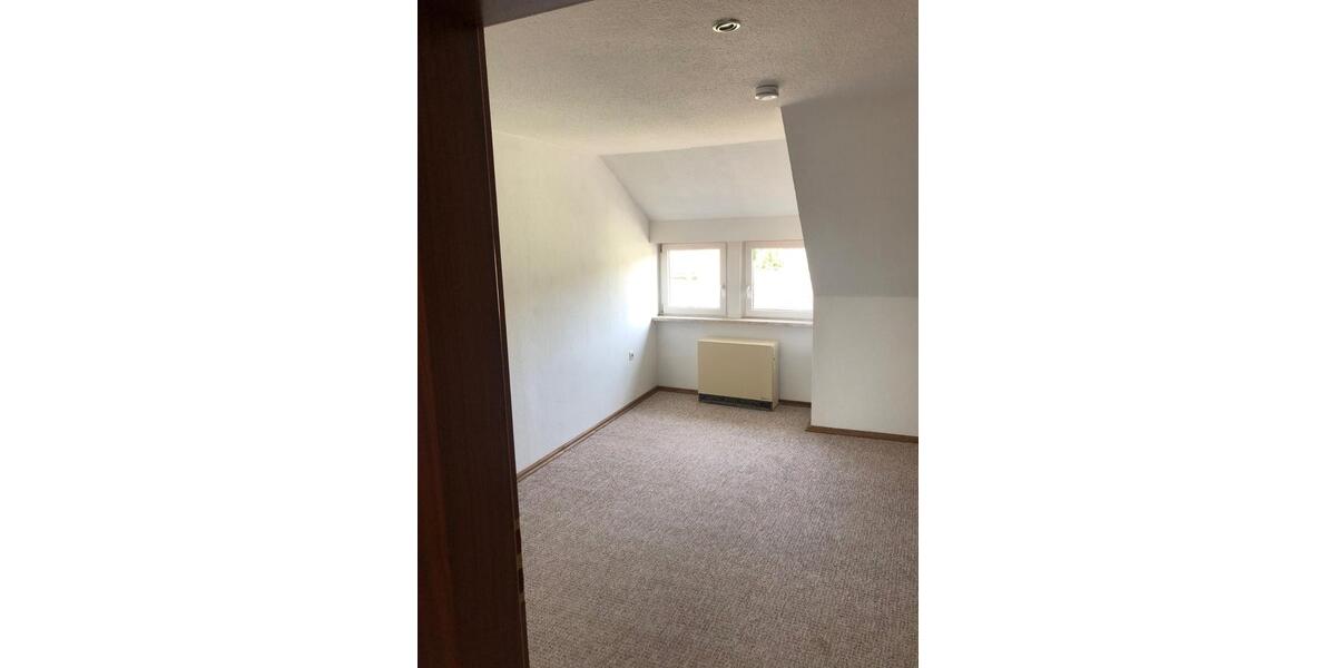 Dachgeschoßwohnung Zehdenick - 2 Zimmer, 42 m&sup2;, 336&euro; | Angebot:25854202
