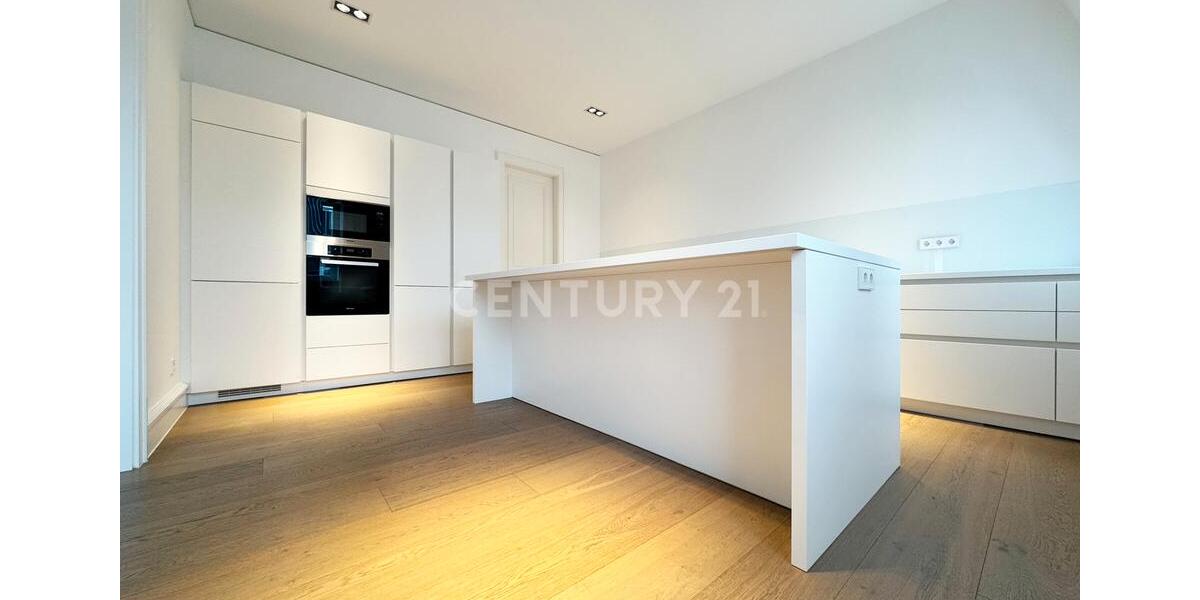 Stilvolle Altbauperle in bester Citylage 5 zimmer