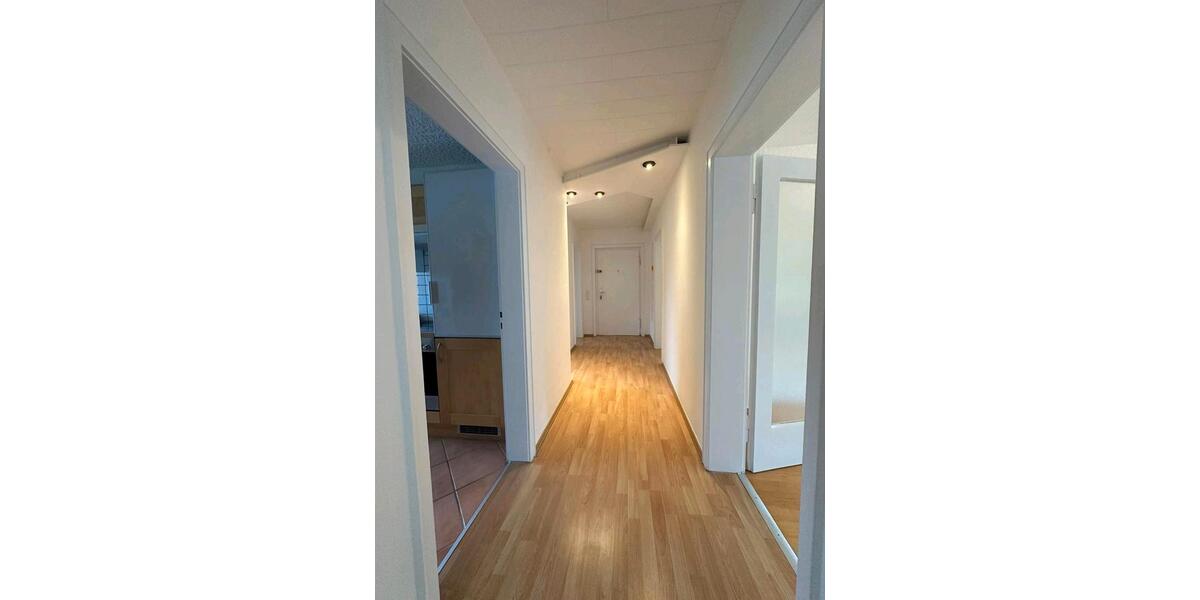 Etagenwohnung Wendlingen am Neckar - 3 Zimmer, 86 m&sup2;, 1.500&euro; | Angebot:26580148
