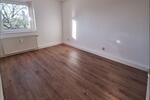 Etagenwohnung Großschirma - 3 Zimmer, 62 m&sup2;, 437&euro; | Angebot:26515941