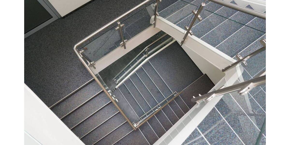 Gewerbeobjekt Albstadt Ebingen - 5 Zimmer, 730&euro; | Angebot:25684932