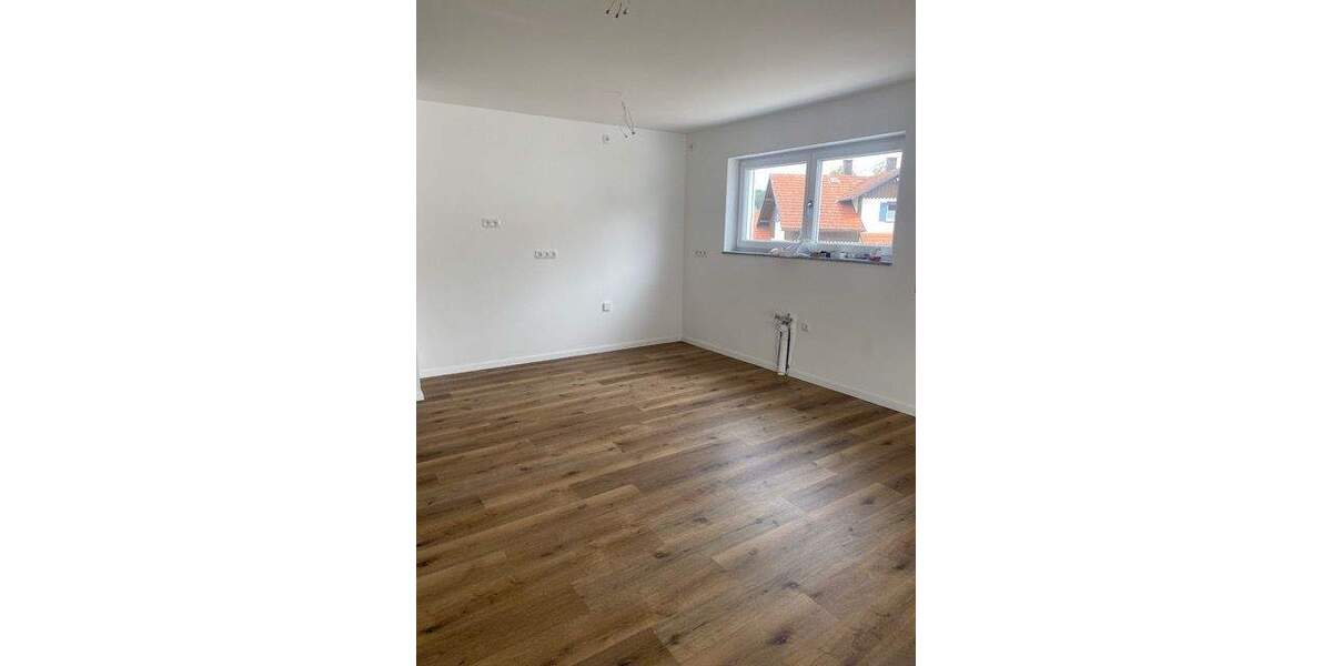 Etagenwohnung Stötten a.Auerberg Stötten - 4 Zimmer, 110 m&sup2;, 1.350&euro; | Angebot:25970330